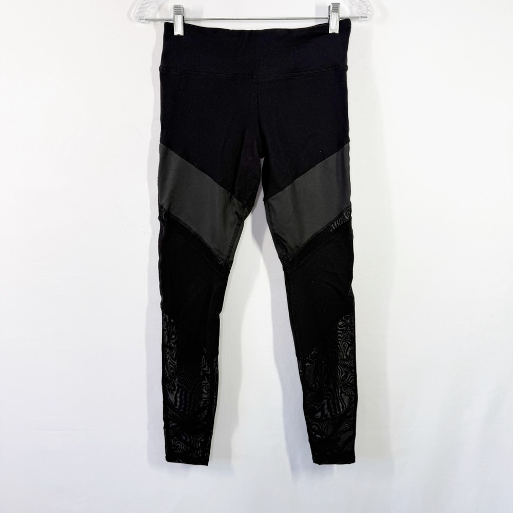 Alo Black Leggings Size S Sheer Leg Casual Workout Gym Yoga Pilates Activewear